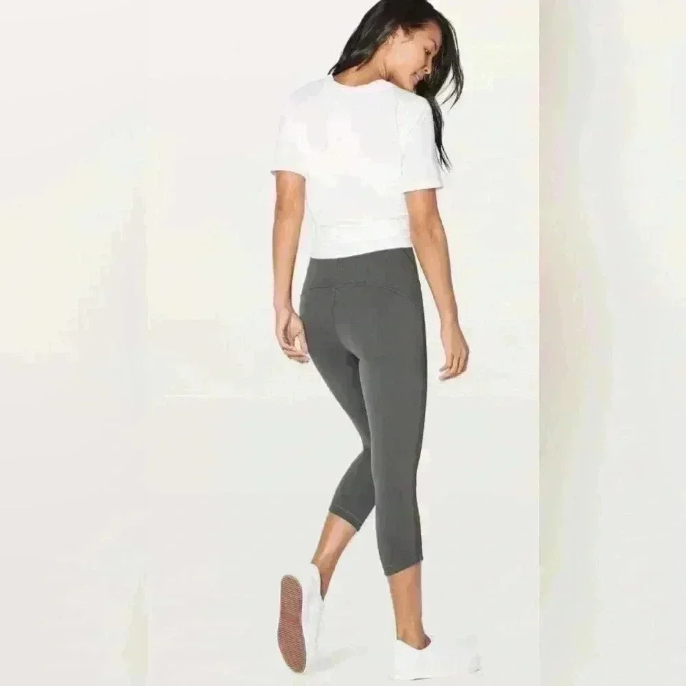 Lululemon Wunder Under Crop (Hi-Rise) Awaken Full-On Luxtreme 21